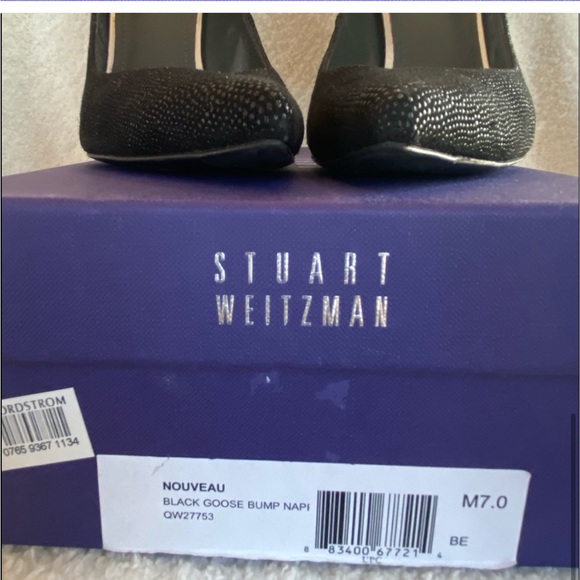 Stuart Weitzman Nouveau Suede Goosebump Pump, Black Sz 7 - Picture 6 of 6
